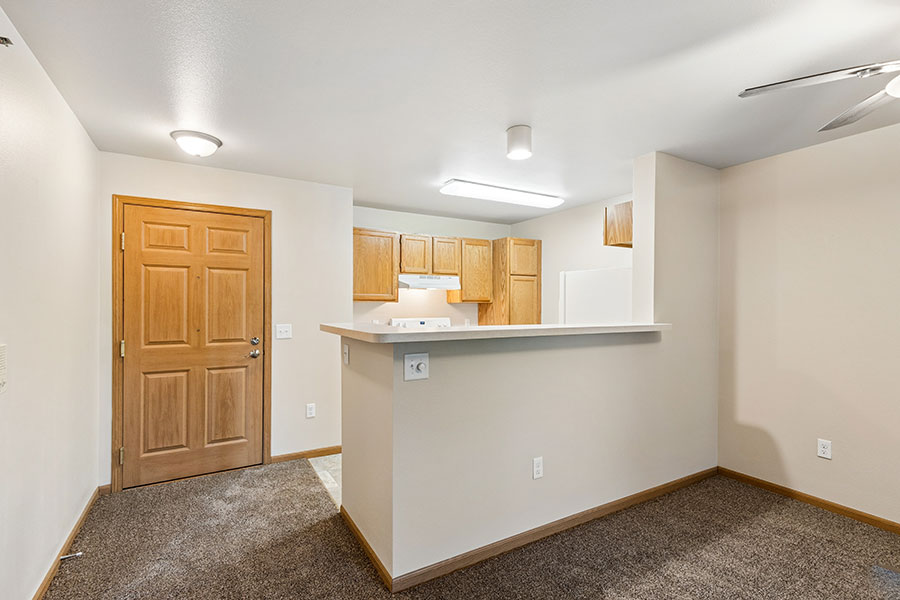 gallery-37-lakefront